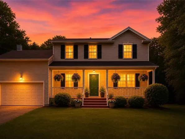 394 Westmoreland Ln, Kingstown, RI 02874
