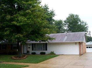 10341 E Fairhaven Ct, Indianapolis, IN 46229