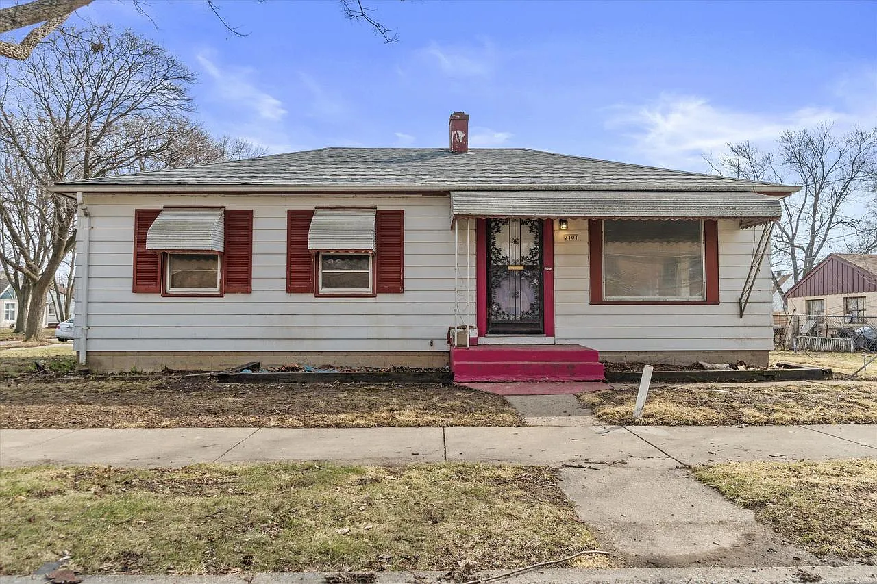 2101 West Fairmount AVENUE photo 1