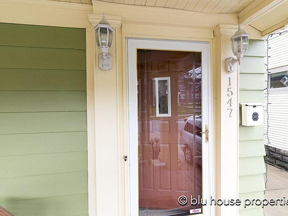5th image of 1547 Sherman St SE