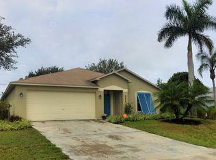 111 Arcadia Dr, Sebastian, FL 32958