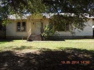 172 Pennington Rd, Lillie, LA 71256