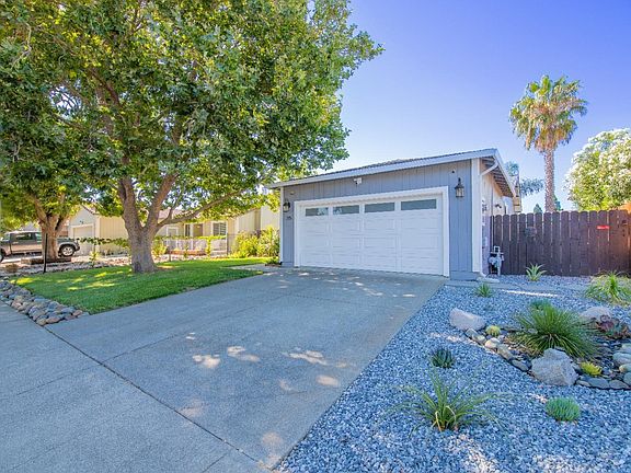 5th image of 715 Saint Andrews Drive
