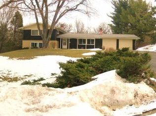1 Veblen Pl, Madison, WI 53705