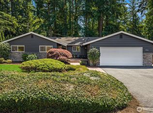 7061 NE 137th Street, Kirkland, WA 98034