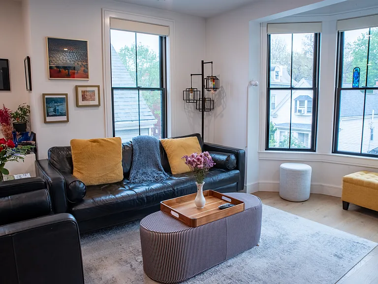 57 Saratoga St #4 — Photo 11
