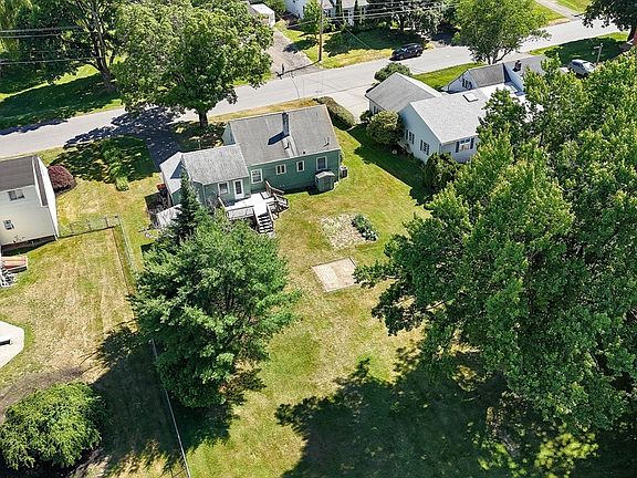 2nd image of 80 Judd Ave