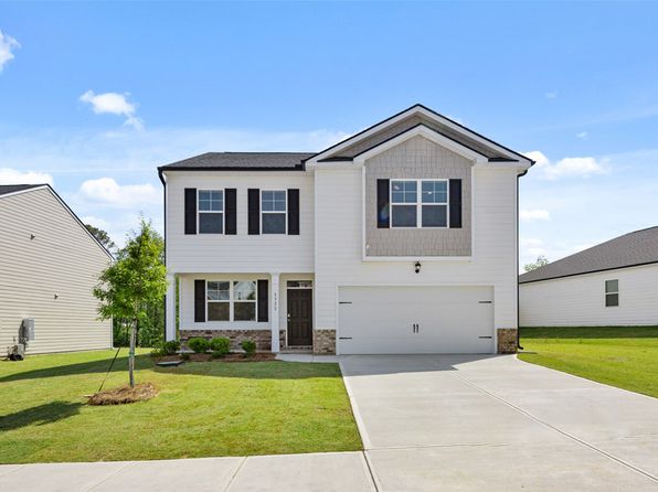 609 Lobelia Way, Locust Grove, GA 30248