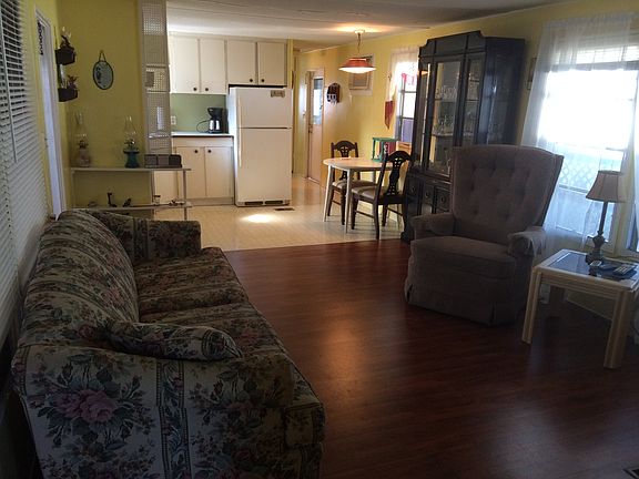 5th image of 1276 Teahouse Dr