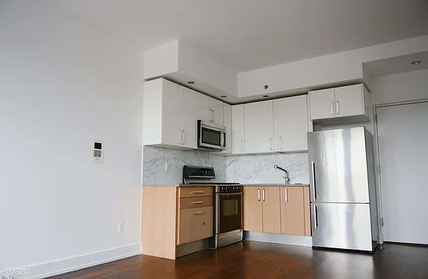 Rented by Citi Habitats | media 16