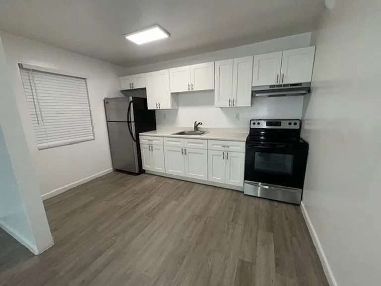 3810 SW 60 Ave Davie, FL 33314 — Photo 2