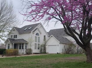 1502 W Kissee Trails Ln, Ozark, MO 65721