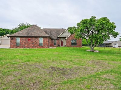 3850 E Maple Dr, Collinsville, OK, 74021
