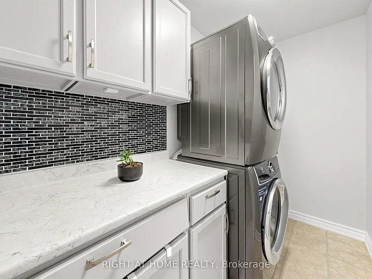 2001 Bonnymede Dr #172 — Photo 23
