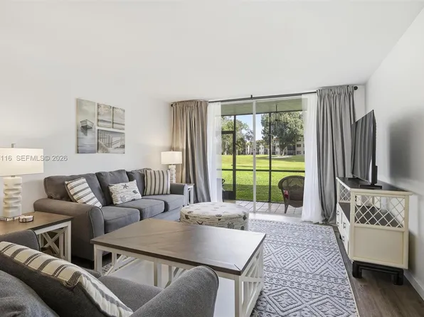 8941 S Hollybrook Blvd APT 103, Hollywood, FL 33025