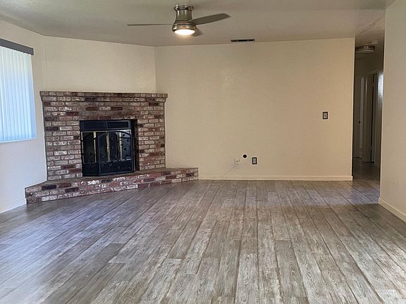 4th image of 4717 Nan Ln