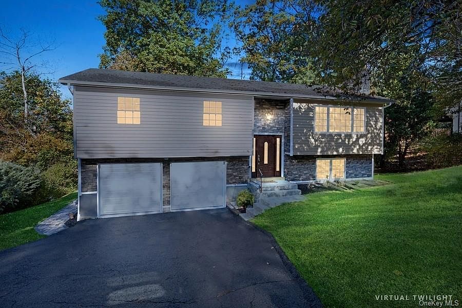 1st image of 3 S Delaware Dr
