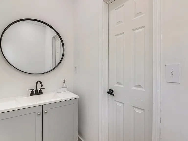 1550 Langston Ave SW — Photo 5