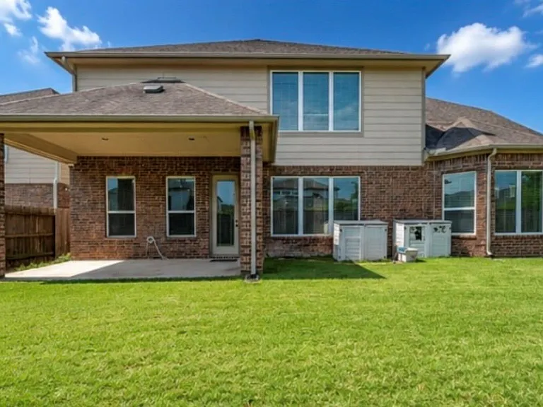 4607 Rockton Hills Ln — Photo 29