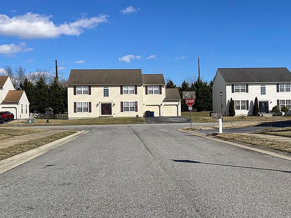 5th image of 230 Riverdale Ln