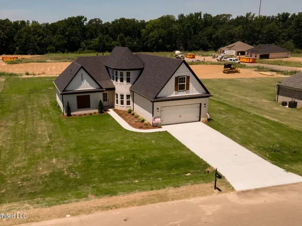 7805 Emeline Dr, Horn Lake, MS 38637