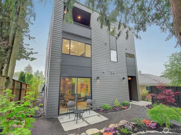 7912 34th Avenue SW, Seattle, WA 98126