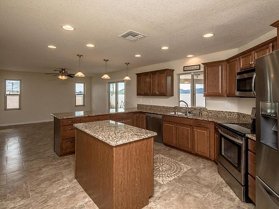 3rd image of 3578 Stanford Dr