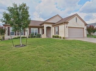 512 Armstrong Dr, Georgetown, TX 78633