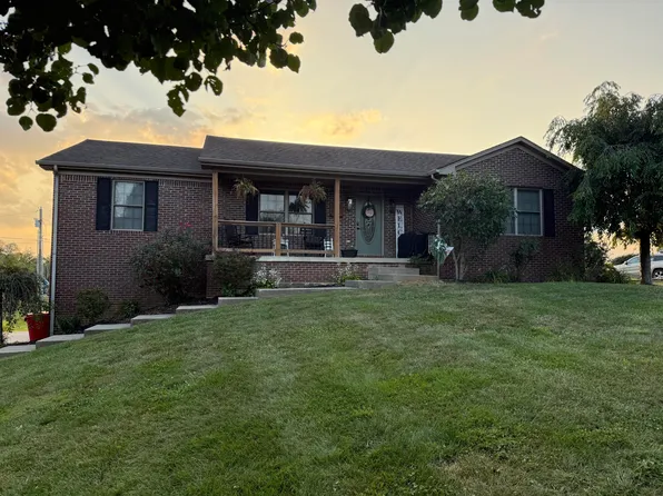 110 Springhill Ln, Berea, KY 40403