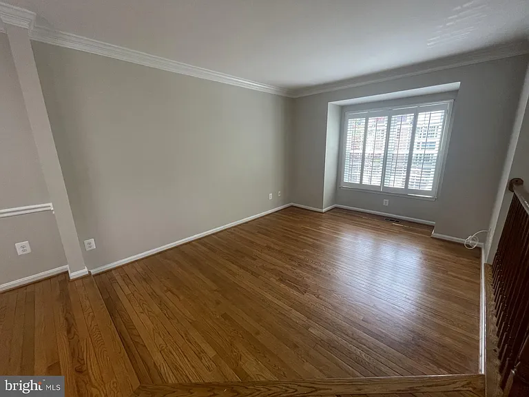 8845 Eagle Rock Ln — Photo 7