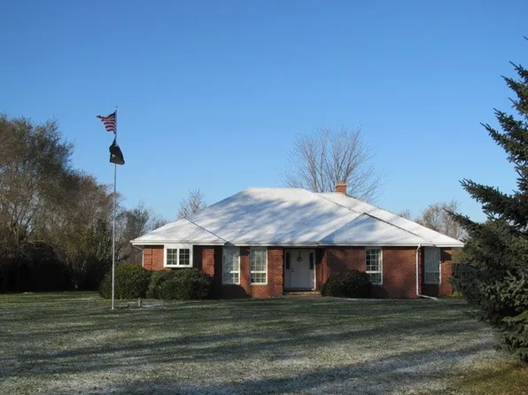 4191 E 50th Rd, Mendota, IL 61342