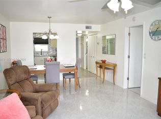 9350 Sunrise Lakes Blvd APT 307, Sunrise, FL 33322