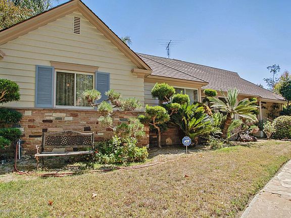 2nd image of 1800 Niodrara Dr