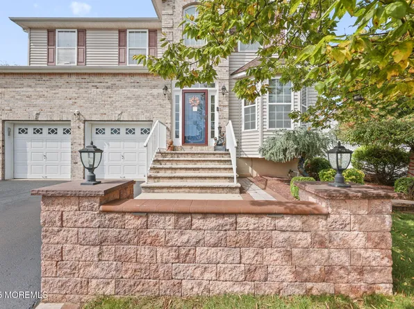 60 Eddington Lane, Monroe, NJ 08831