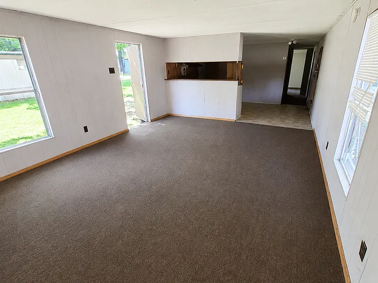 6908 E Bethany Rd #18 — Photo 8