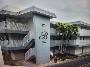 9950 47th Ave N APT 104, Saint Petersburg, FL 33708