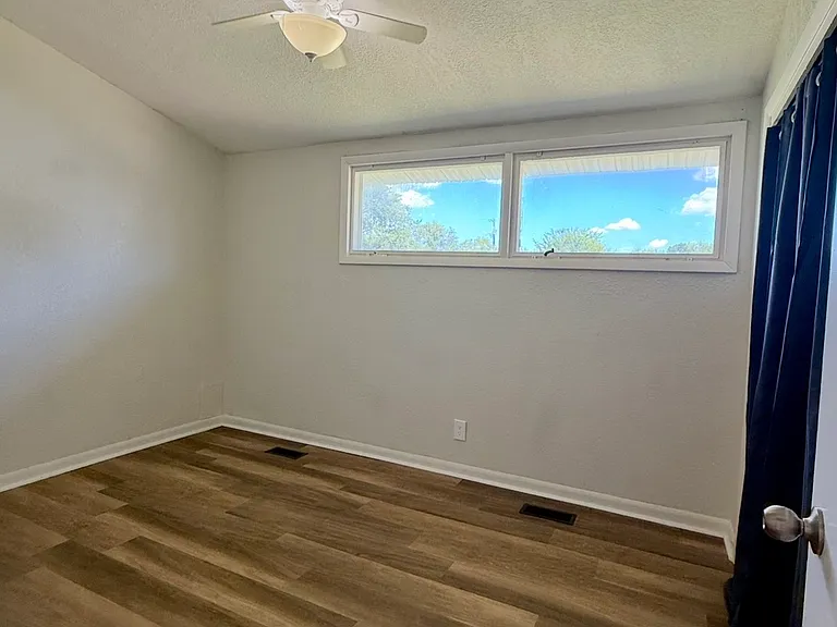 1207 Kingston Dr — Photo 11