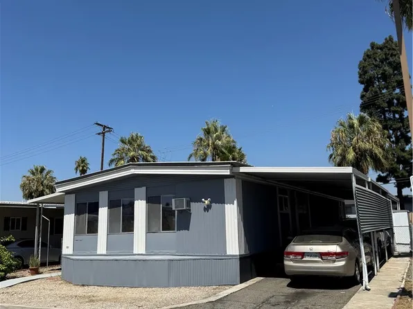 1560 Massachuesetts Ave #46, Riverside, CA 92507