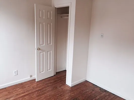 Rented by Premier Metro Realty Corp | media 2