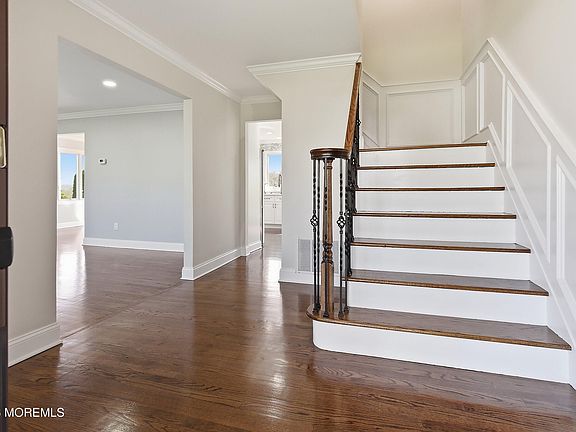 5th image of 14 Koosman Drive