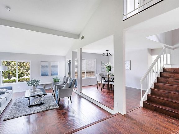 4th image of 1354 Glenthorpe Dr