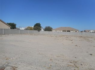 6880 S Sandpebble St, Pahrump, NV 89061