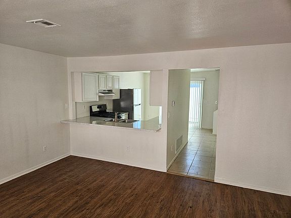 2nd image of 9146-9160 Kenwood Dr