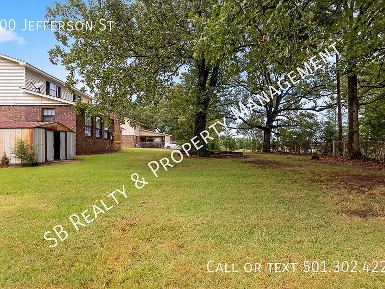 700 Jefferson St — Photo 32