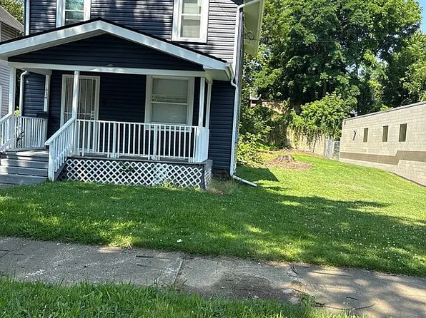 634 Spicer St, Akron, OH 44311