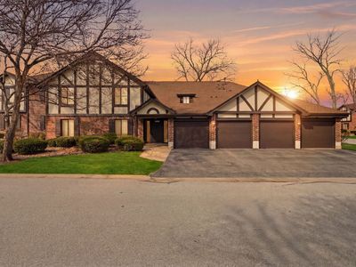 8216 Mulberry Ct #8A, Palos Hills, IL, 60465