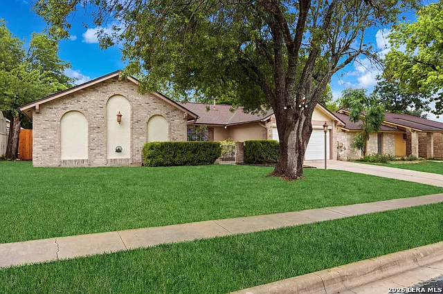 6722 Lake Cliff St — Photo 8