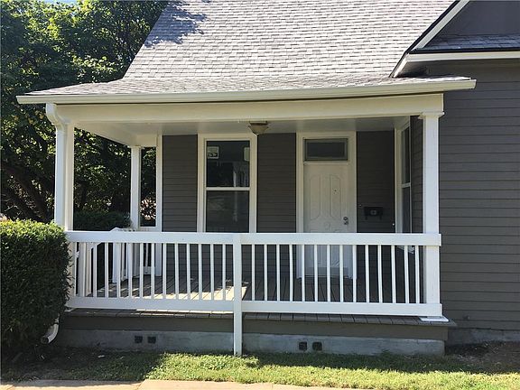 Covered Front Porch