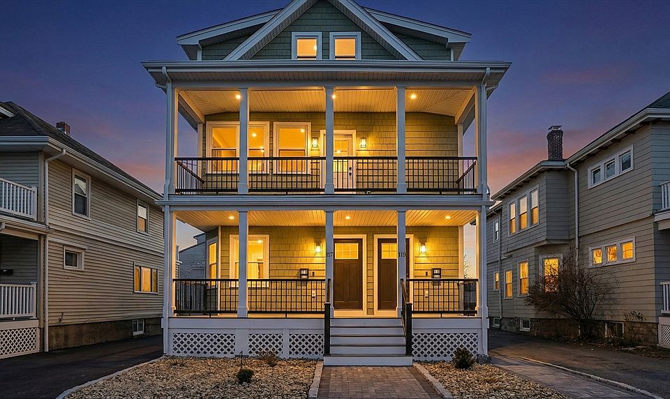 1st image of 115 Emerald St #115