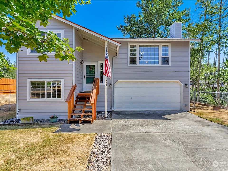 1st image of 9901 2nd Avenue Ct E